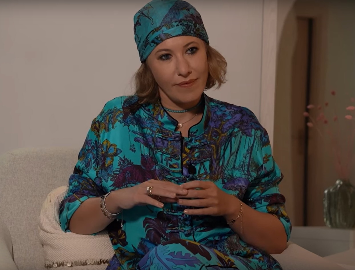 «Беременна, но не от Богомолова»: связавшаяся с иноагентом Собчак увязла в крупном скандале