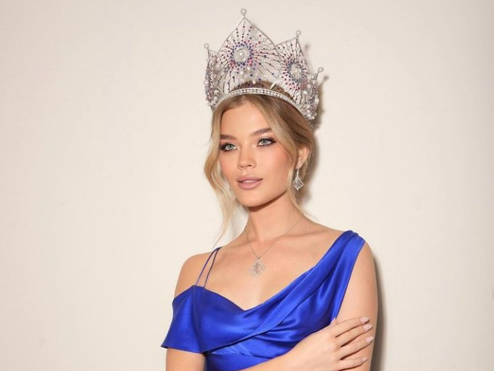 Наплевать на обязательства: «Мисс Россия 2022» Анна Линникова сбежала в США