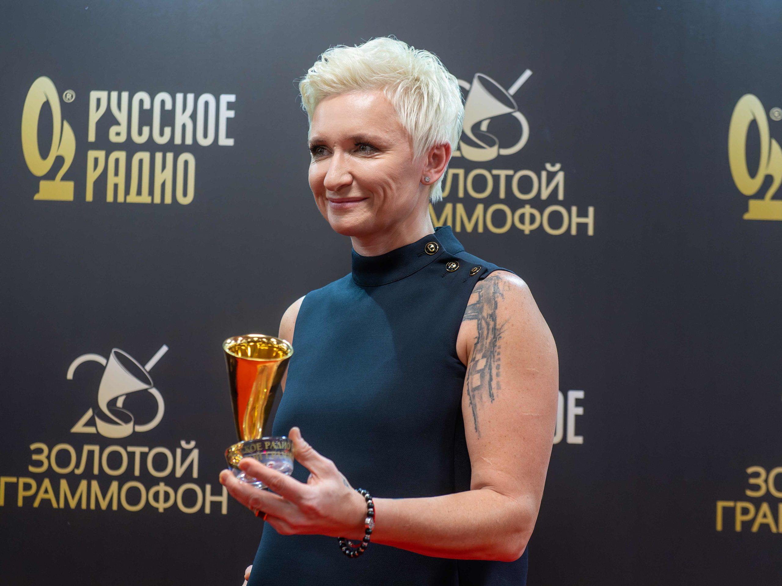 "Трамплин в никуда": полуголая Арбенина выступила с заявлением в важный день