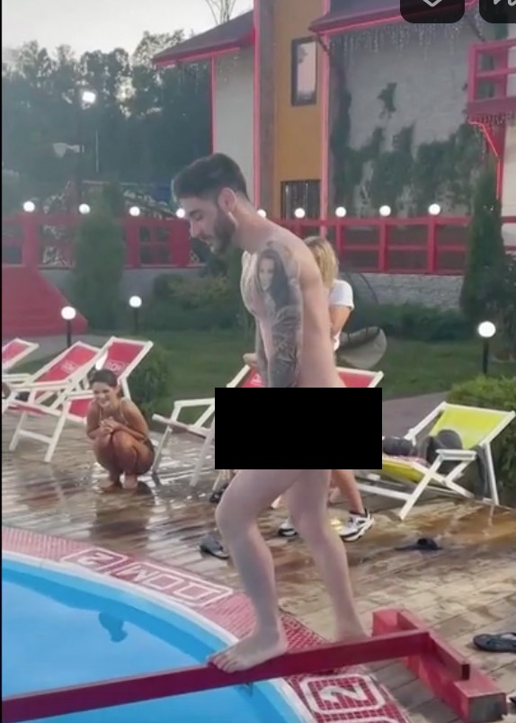 Салибеков без трусов выгулял свое хозяйство на "Доме-2": разразился скандал