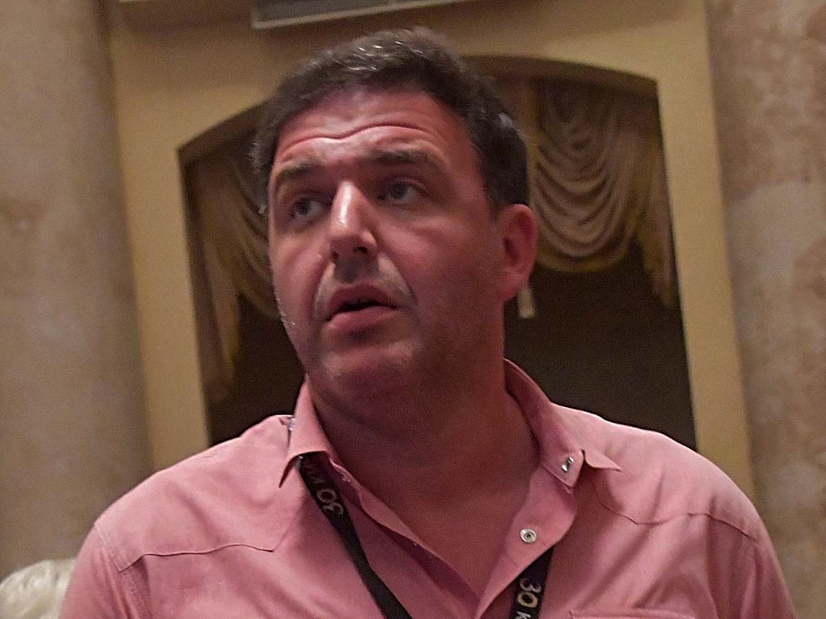 Максим Виторган «Это не дискредитация чего-нибудь, чего нельзя дискредитировать?»: Виторган публично плюнул в Россию