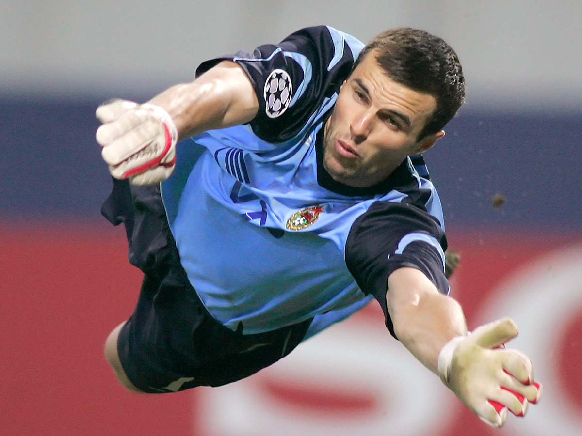 Футболисты ЦСКА не пришли попрощаться с Мандрыкиным