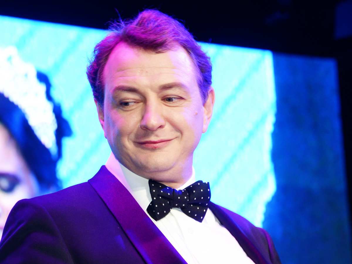 Марат Башаров Марат Башаров спас умирающего зрителя во время спектакля