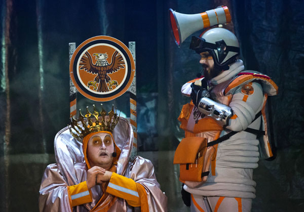 Недавно в Крымском ТЮЗе в Евпатории по-своему инсценировали «Федота-стрельца»