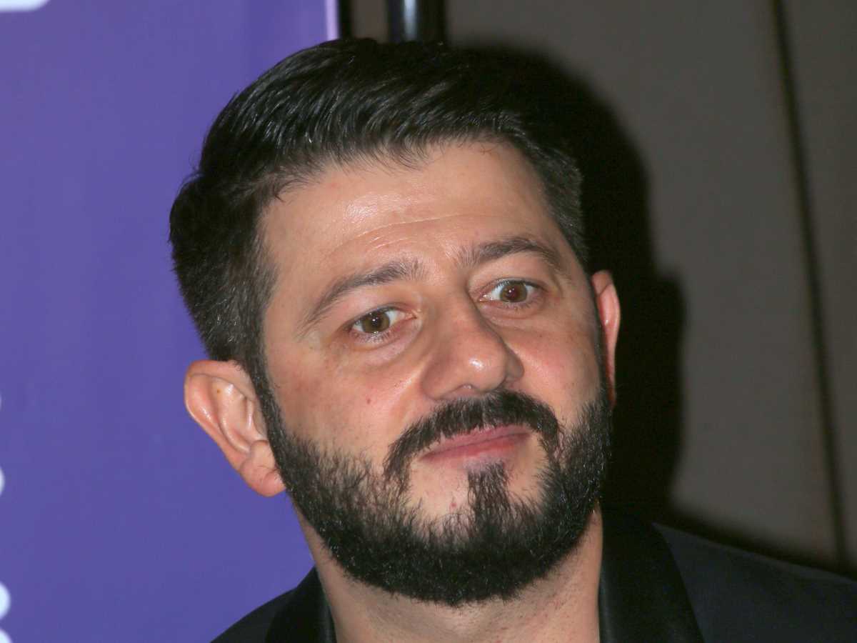 Михаил Галустян