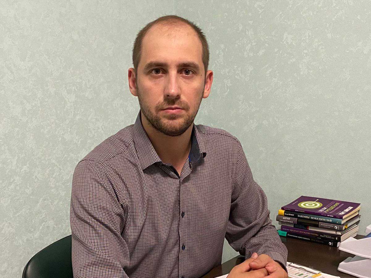 Роман Пономаренко