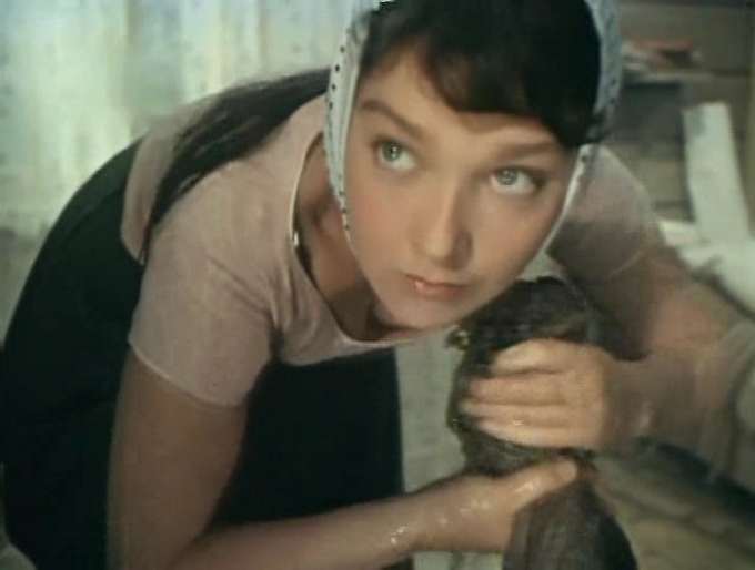 «Снегурочка» Филонова сгорела от рака, а Изольда Извицкая спилась: трагические судьба красавиц советского кинематографа