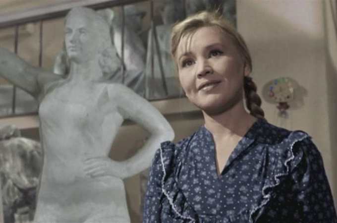 «Снегурочка» Филонова сгорела от рака, а Изольда Извицкая спилась: трагические судьба красавиц советского кинематографа