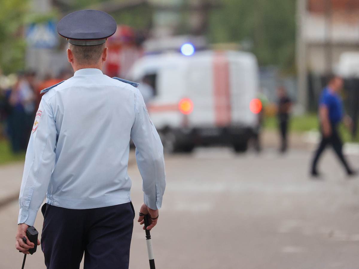 В Москве взрыв возле больницы: упал беспилотник (видео)