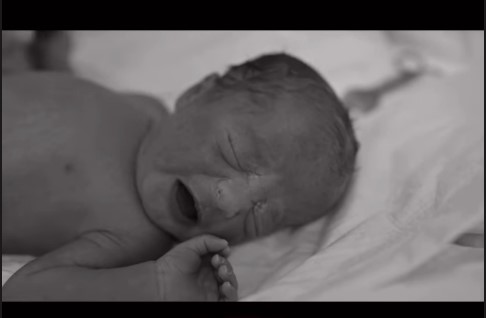 Ефременкова из "Дома 2" показала лица сыновей: теперь понятно, почему скрывала