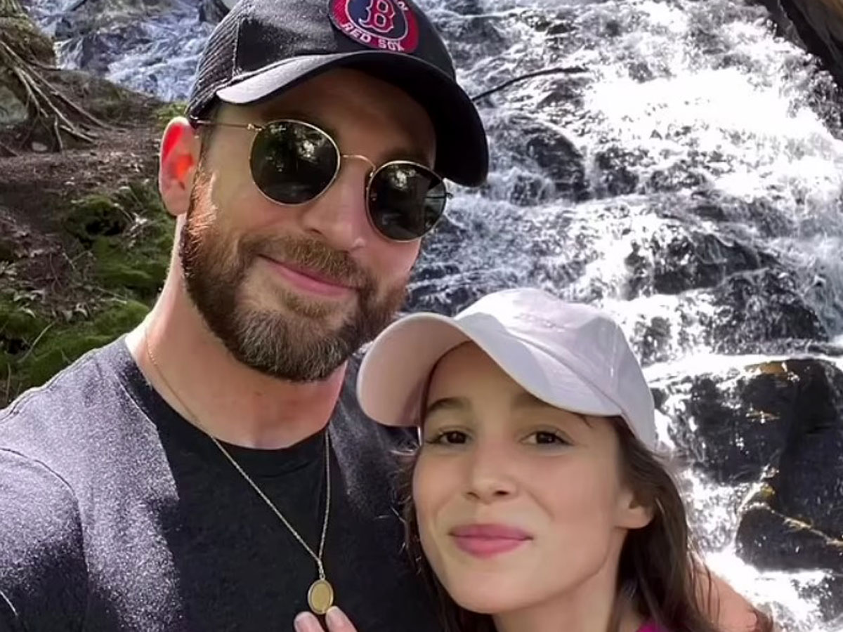 Крис Эванс неожиданно впервые женился