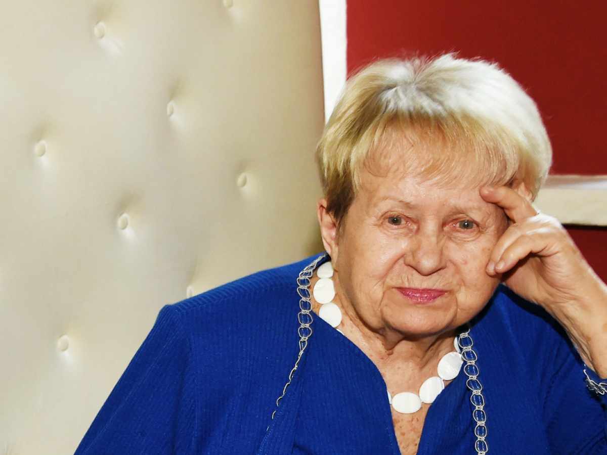 Александра Пахмутова Плачет весь день, сидит на медикаментах: что происходит с Пахмутовой после смерти Добронравова
