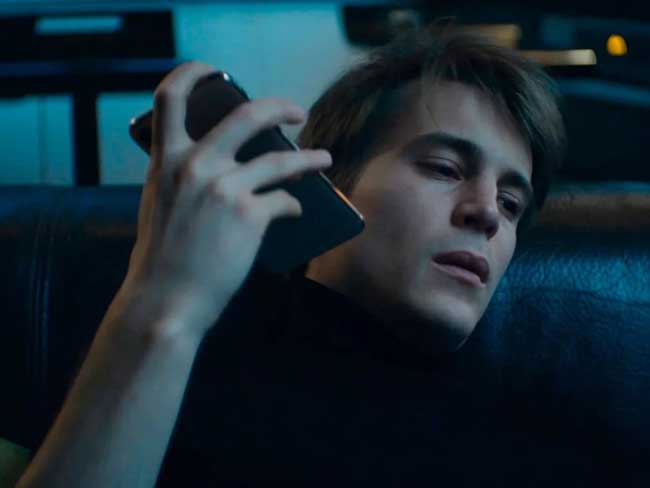 Иван Янковский в фильме «Текст»