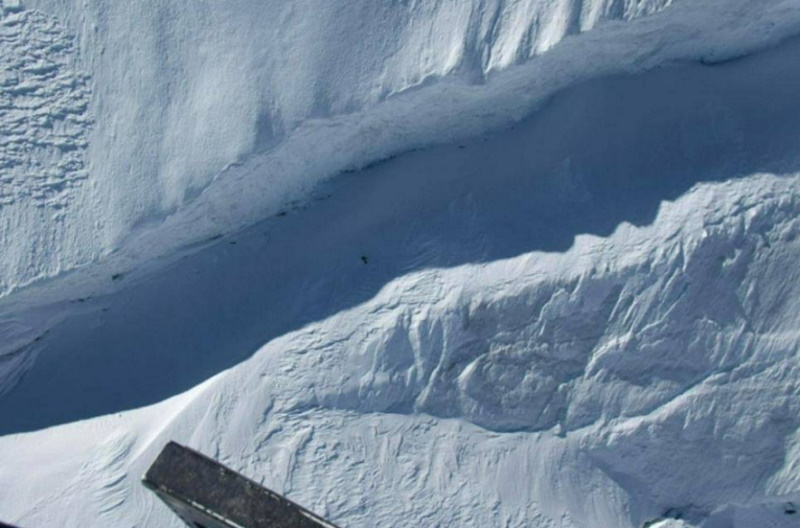 «Команда не смогла извлечь ее тело»: опубликованы фото тела погибшей в горах Непала Надежды Оленевой