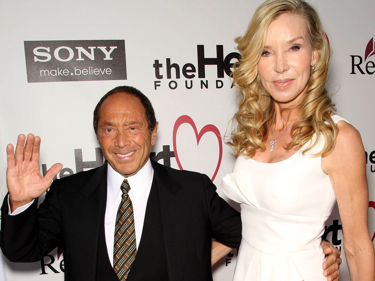 Пол Анка продает дом