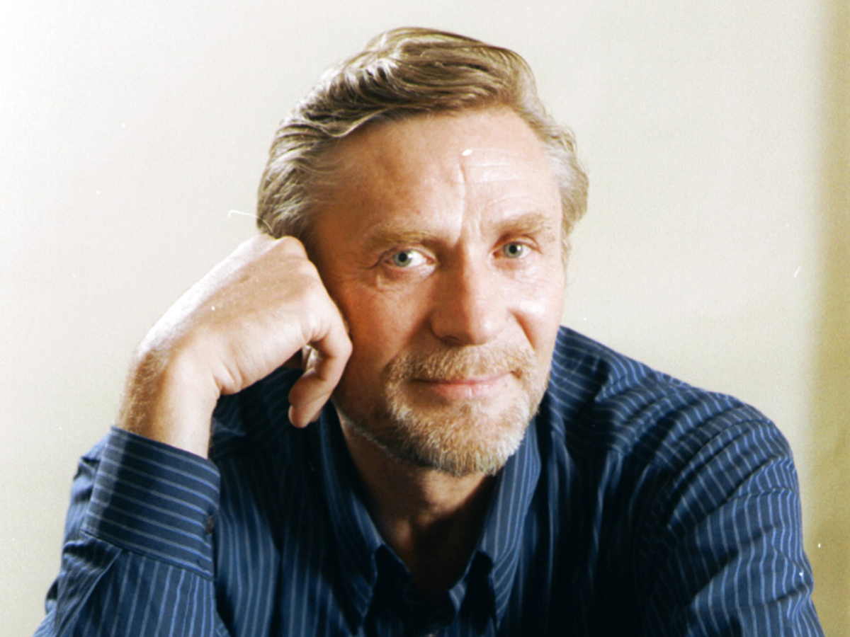 Сын чуть не погиб, одна дочь пошла во ВГИК наперекор отцу, а другая изменила имя: что известно о детях Александра Михайлова