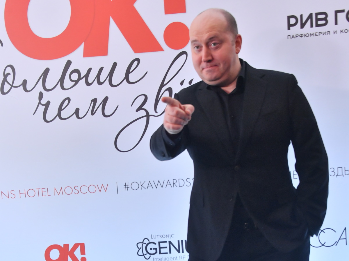 «Прекрасный был драматический актер»: известный режиссер оплакивает Сергея Бурунова