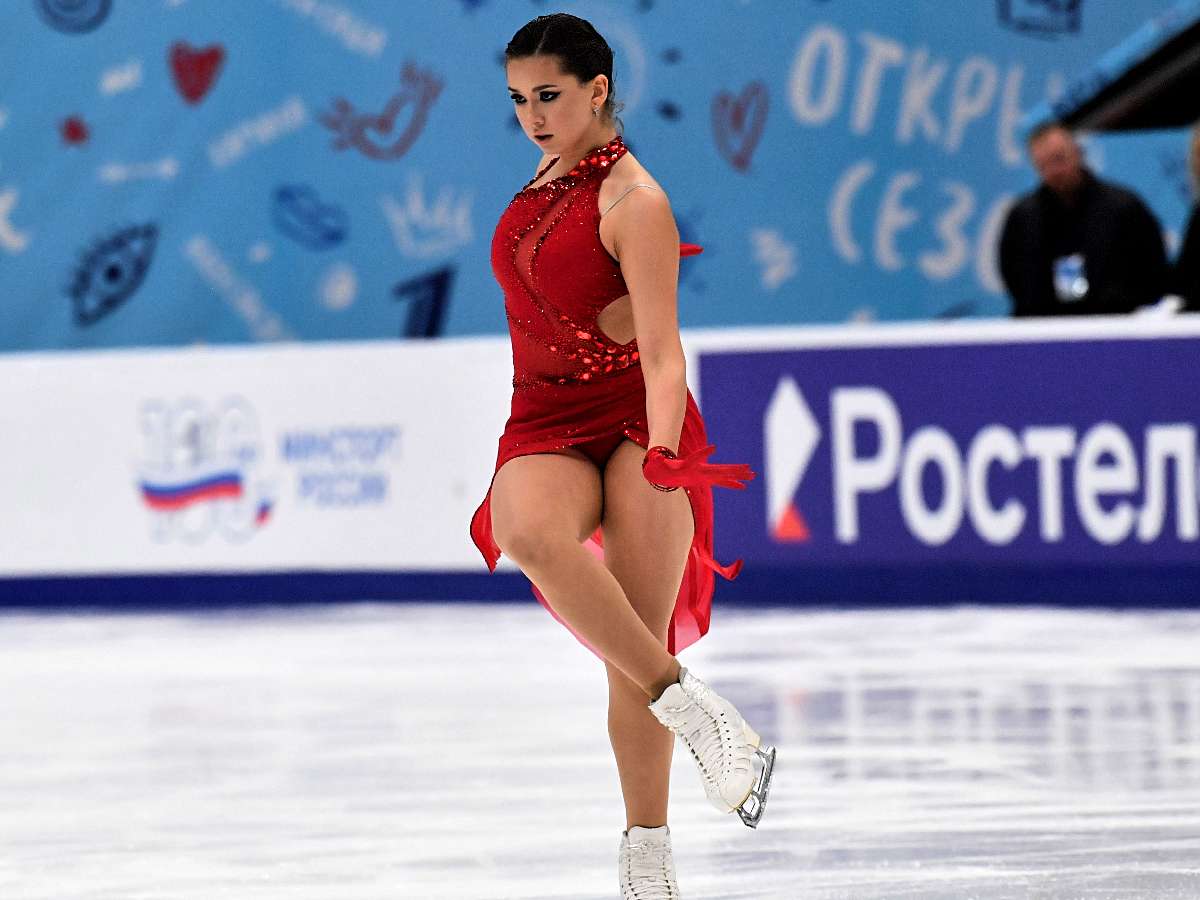 «Это наша общая с тренерами ошибка…»: вот чем обернулись для обессиленной Валиевой этапы Гран-при России