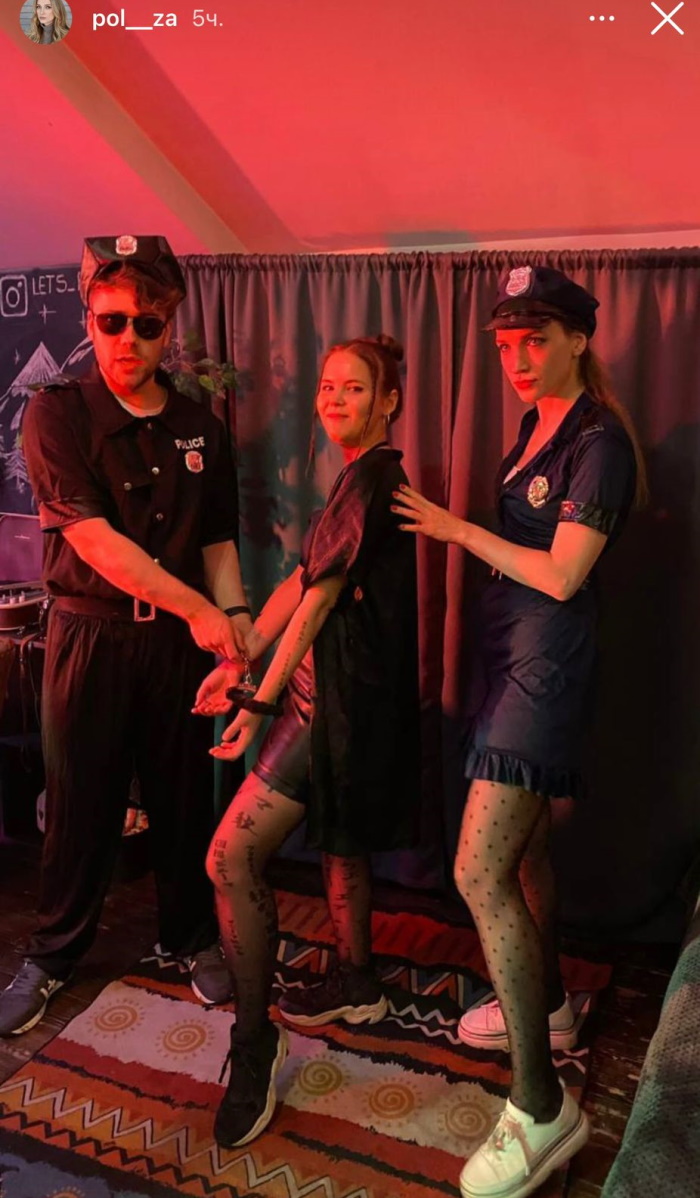 Кожаное мини, наручники и чулки: вот как теперь выглядит взрослая дочь Куценко и Порошиной