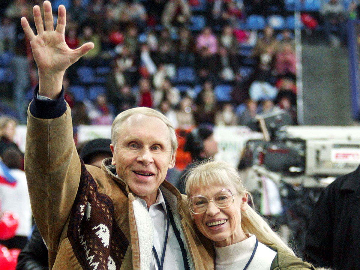 Протопопов завещал похоронить их с Людой (урну с ее прахом хранил дома) в Петербурге