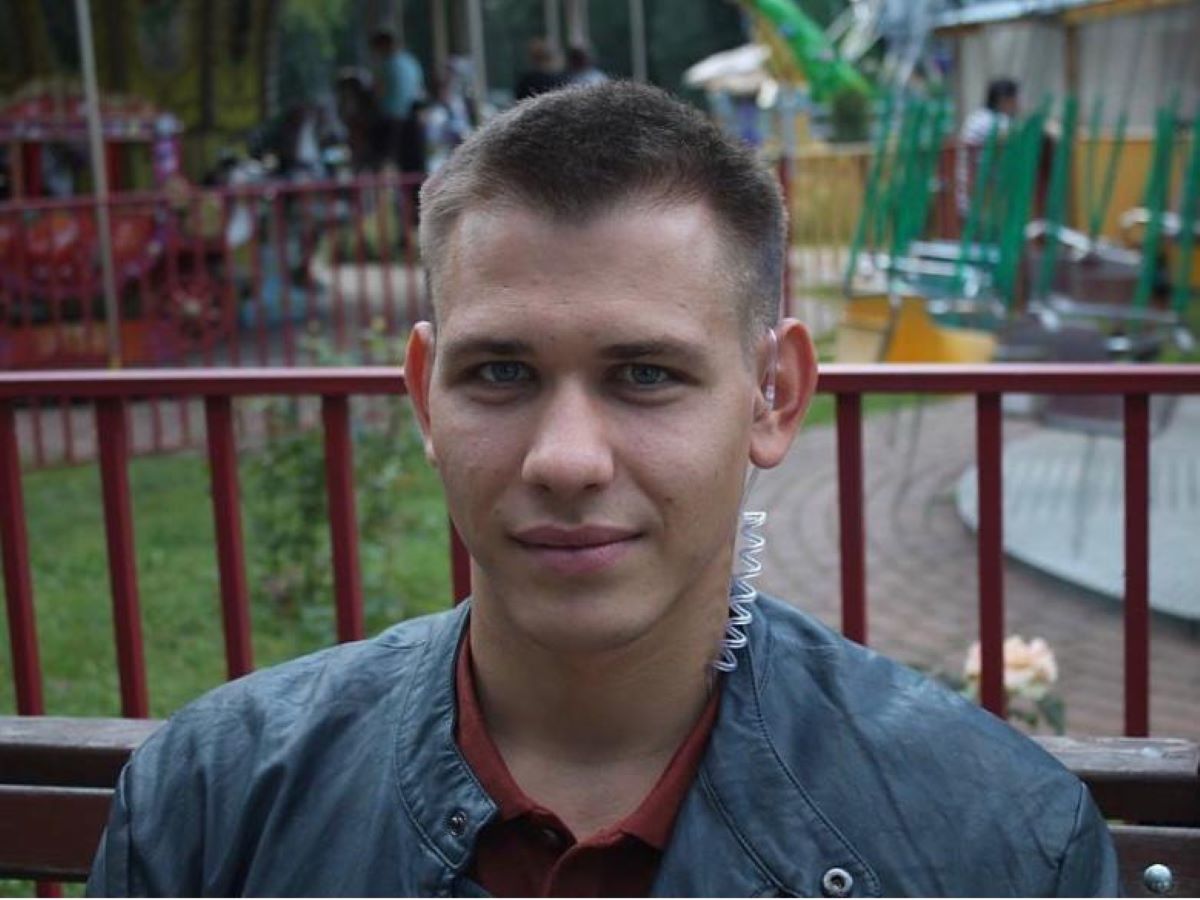 Александр Левин