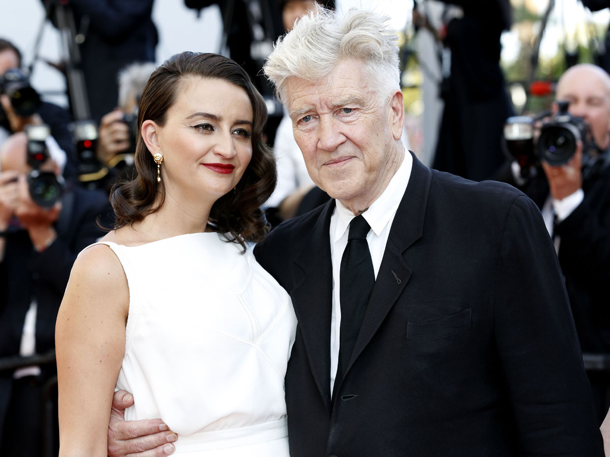 Эмили на 31 год моложе Дэвида Линча, однако их брак все же продлился почти 14 лет