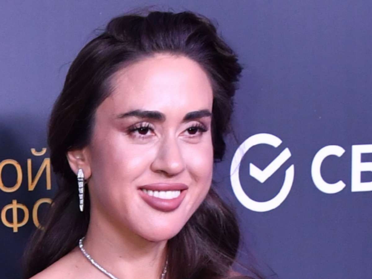 Глаза щелочки и перекошенный подбородок: что с собой сделала дочь перешитой Успенской