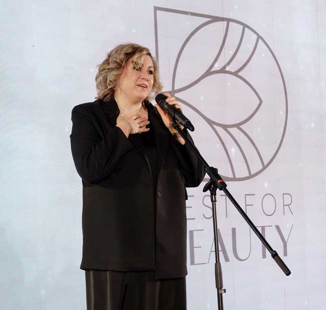 Инна-Караева,-Исполнительный-директор-Ромир