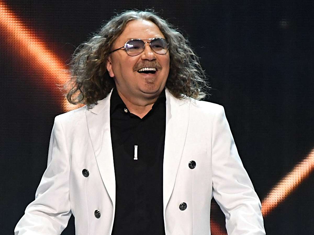 «Все будет хорошо»: после сообщения о разводе Николаев выступил с заявлением и предъявил женщину