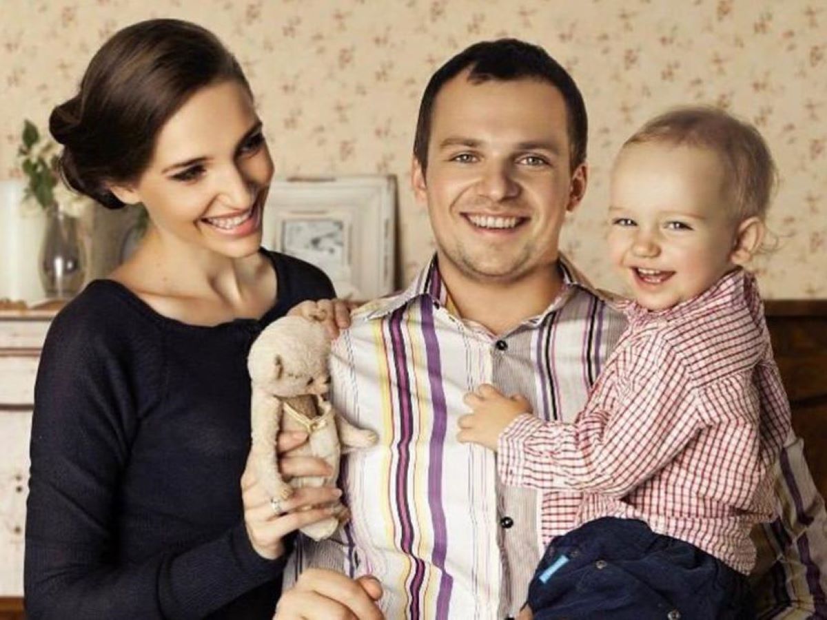 Алексей и Дарья Янины с сыном Андреем