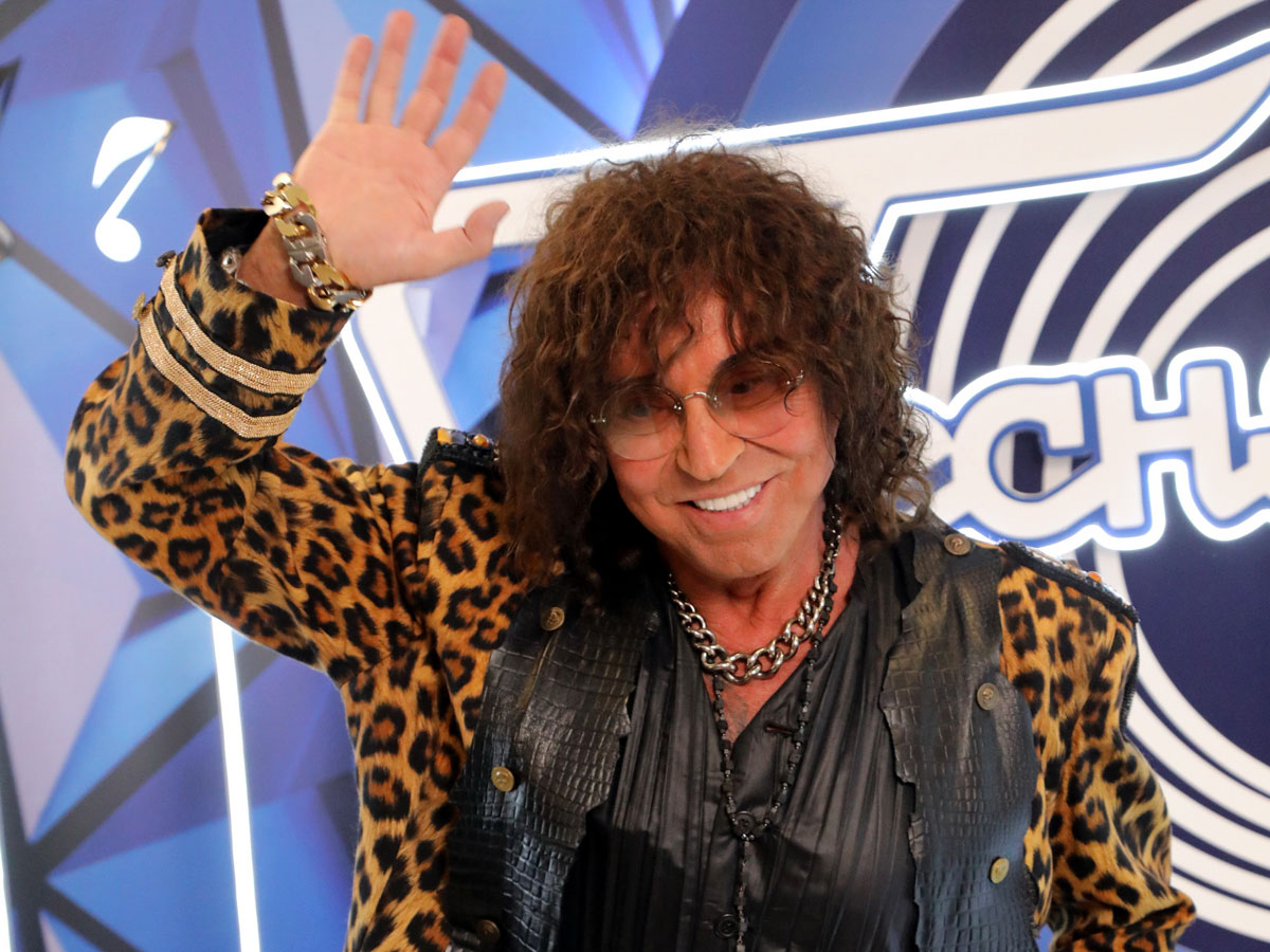 «Прилетал совсем недавно»: почему Леонтьев скрывает свои поездки в Россию