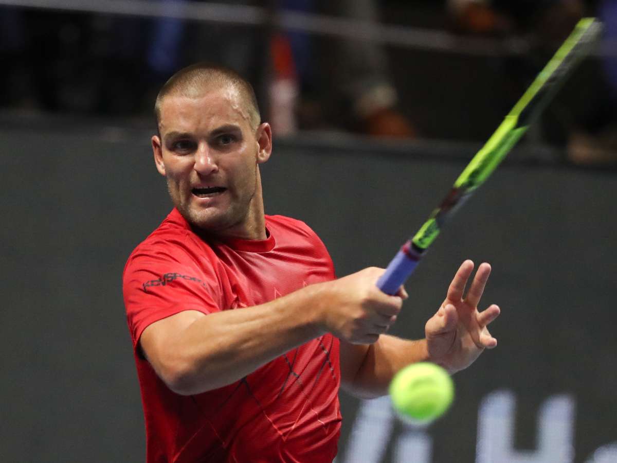 Российский теннисист Михаил Южный сообщил о смерти жены: что случилось