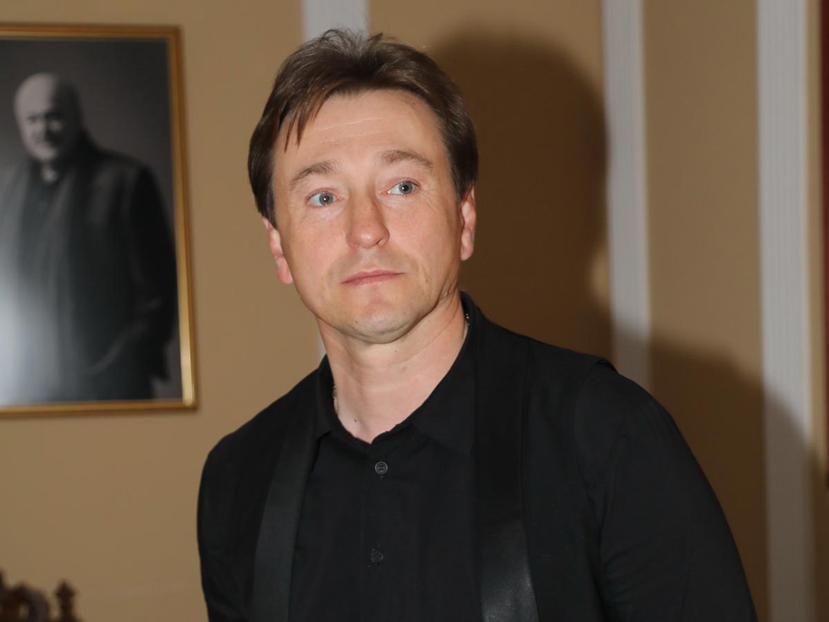 Сергей Безруков