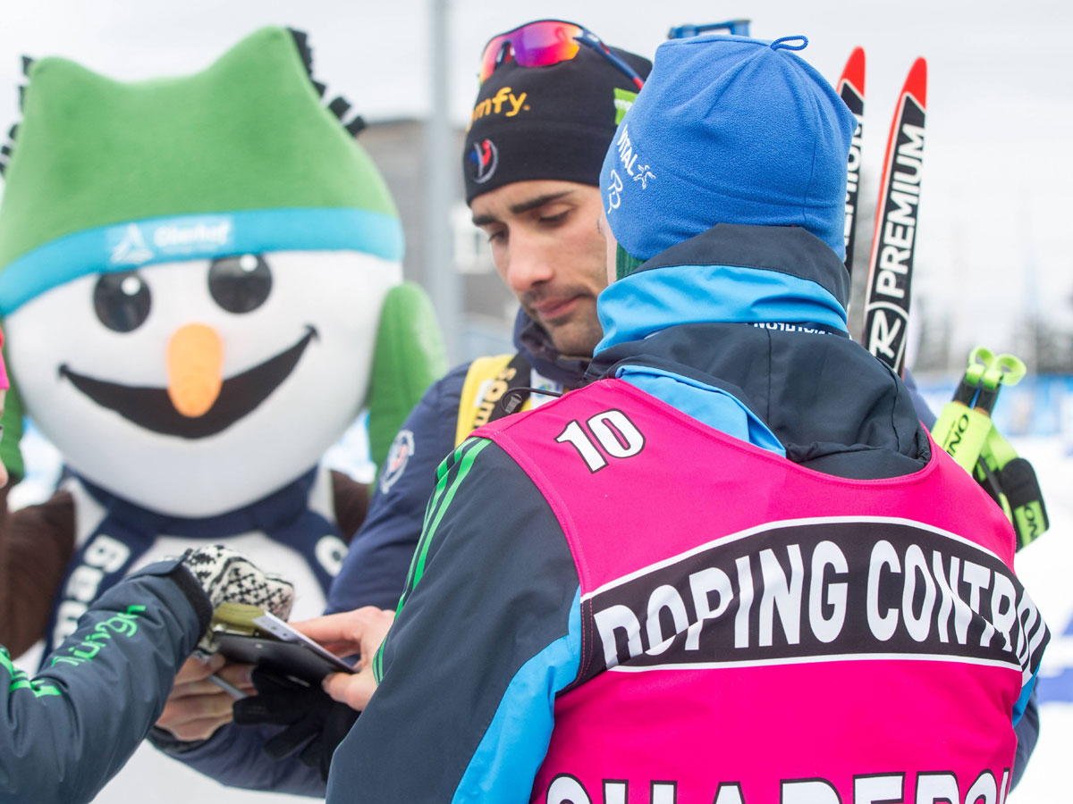 Допинг-офицер