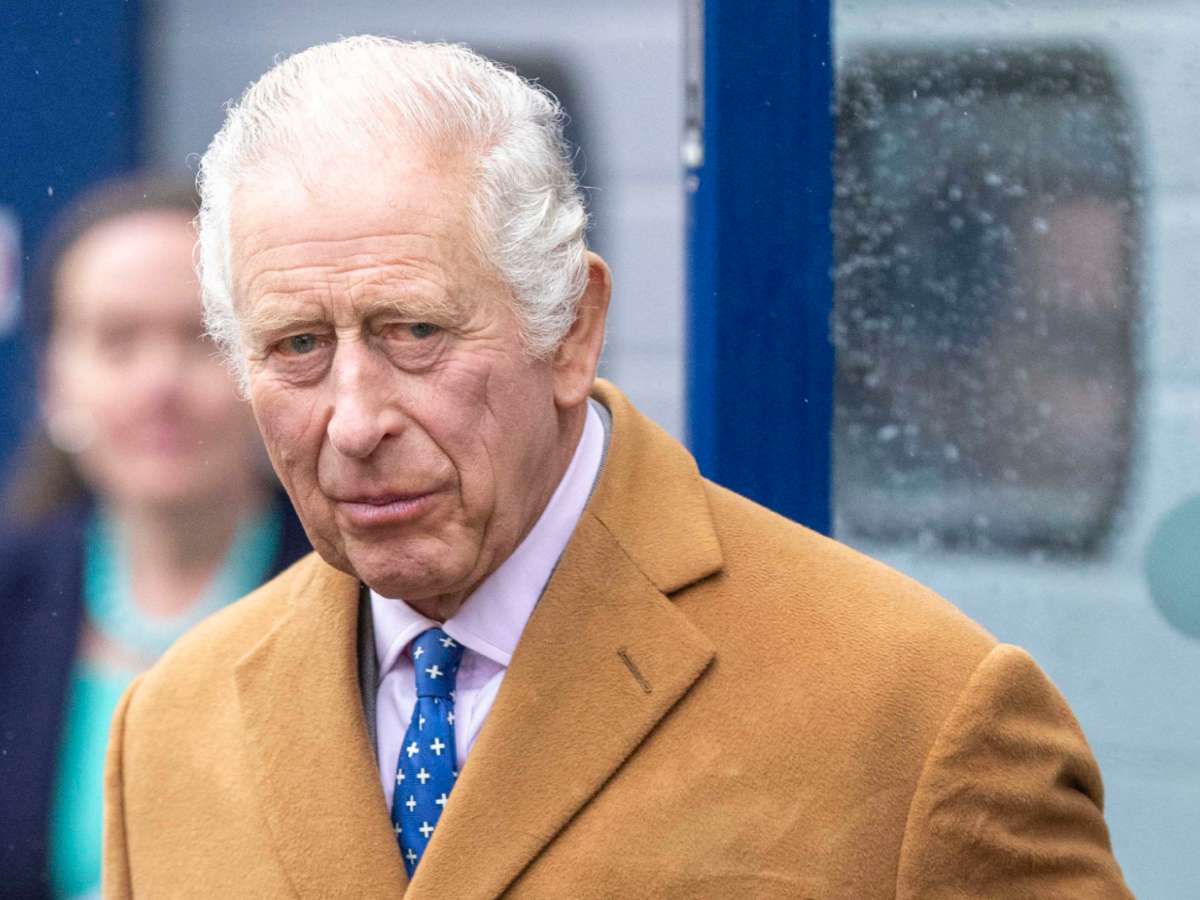 Родные экстренно собираются вокруг умирающего Карла III: вот что сейчас происходит в Букингемском дворце