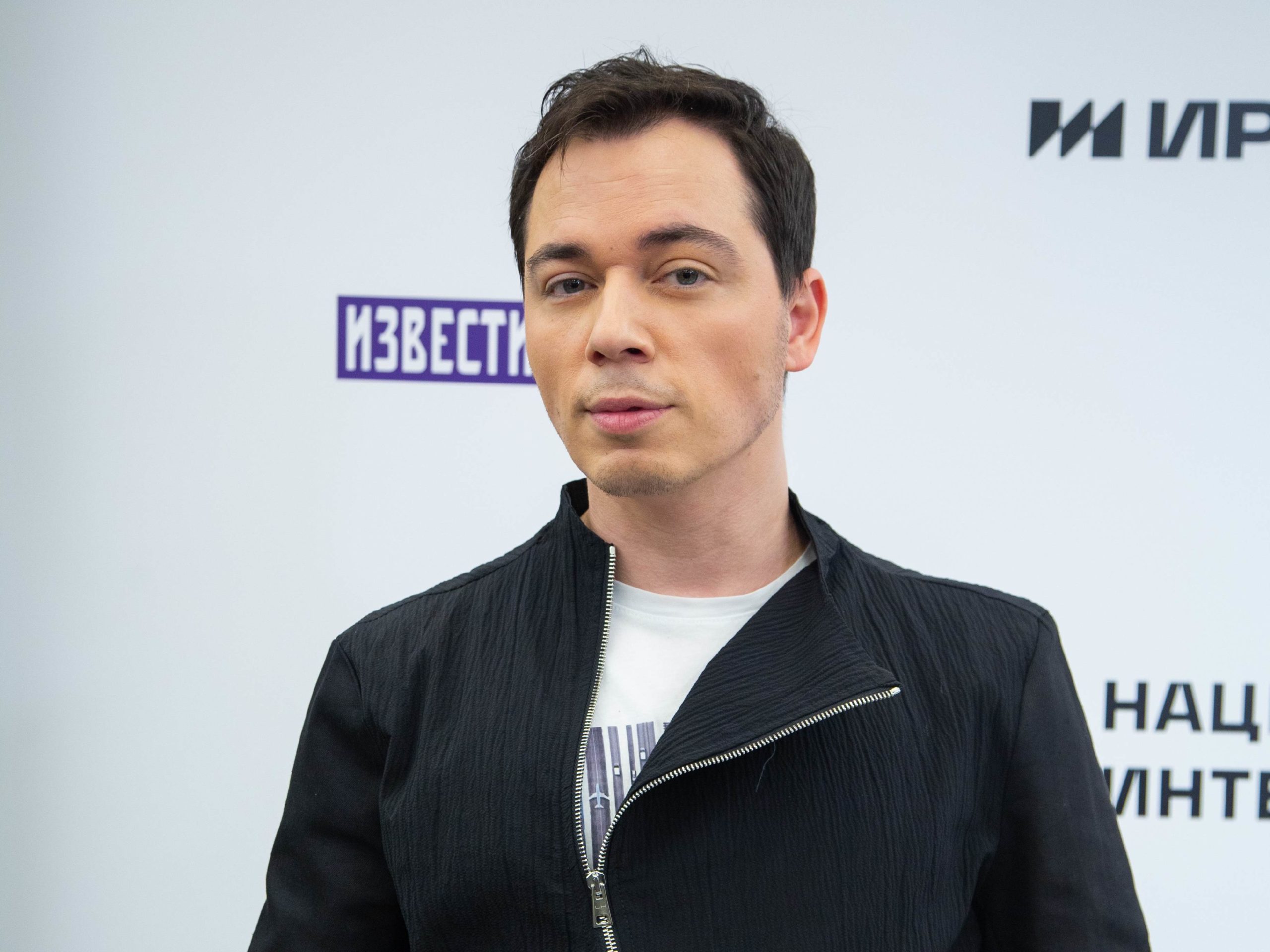 «Тревожные симптомы»: обвешанный датчиками Газманов вышел на связь из клиники