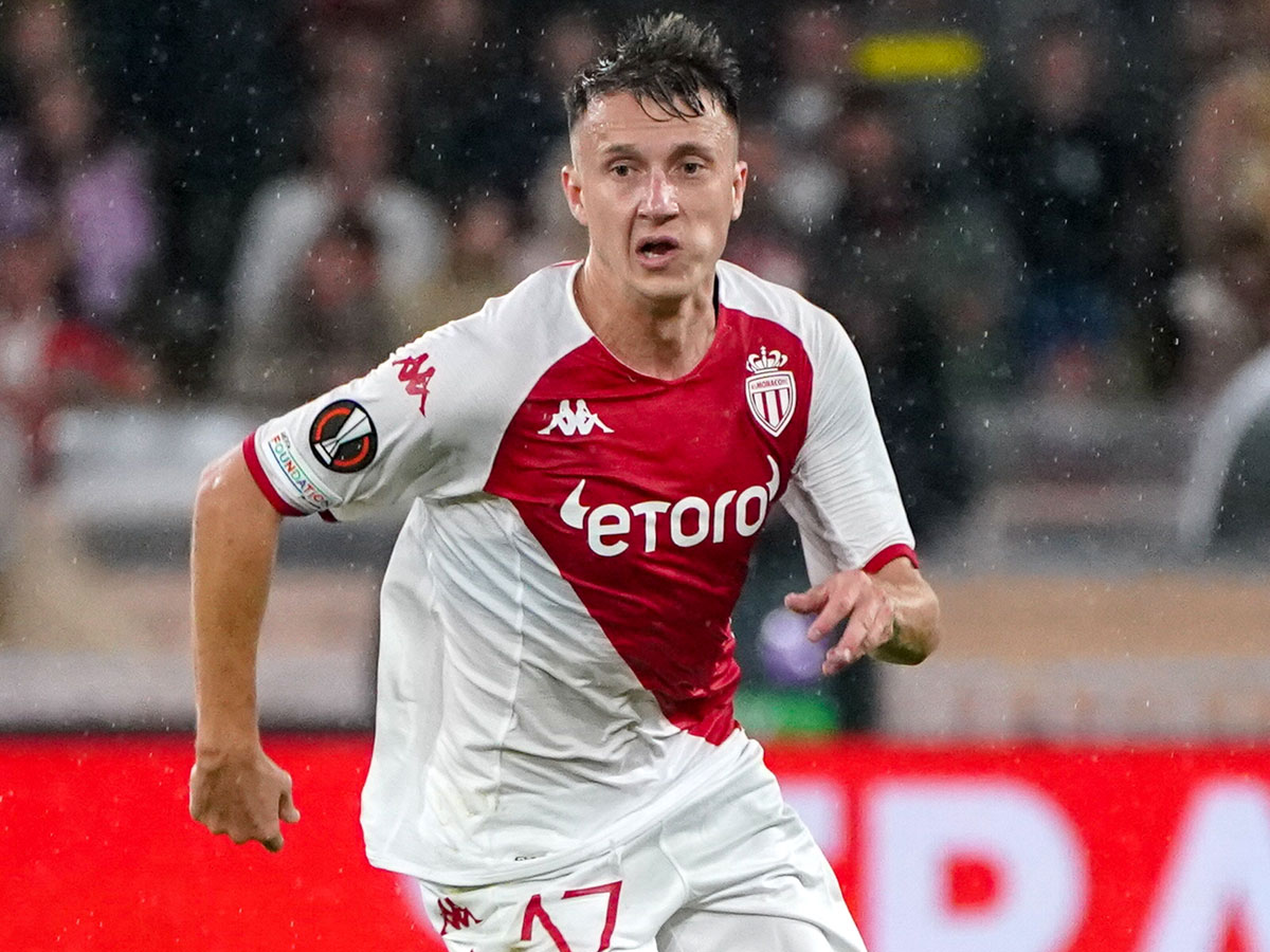 Александр Головин