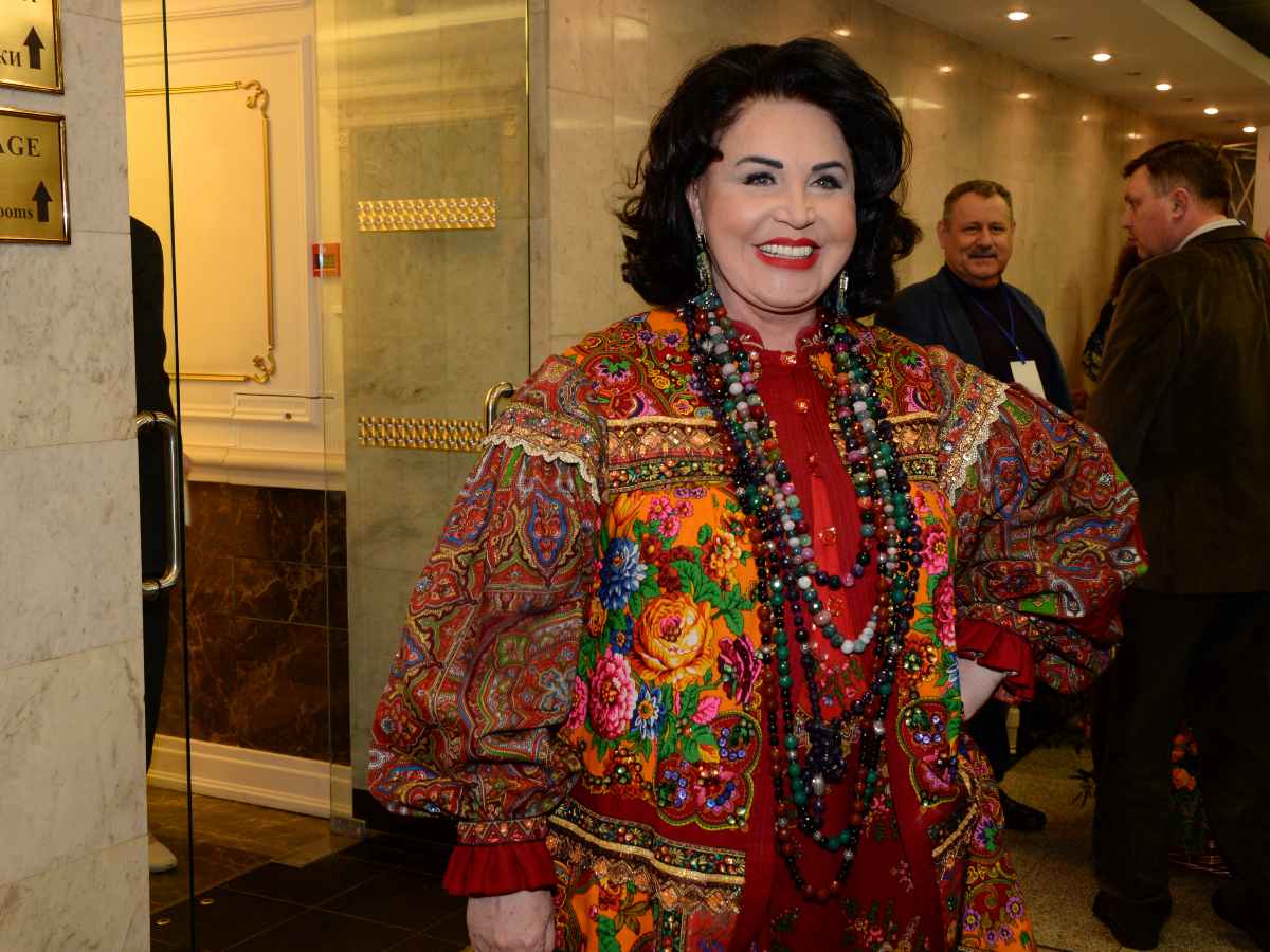 «Надя, прости меня»: как известный артист валялся в ногах у Бабкиной из-за Шукшиной