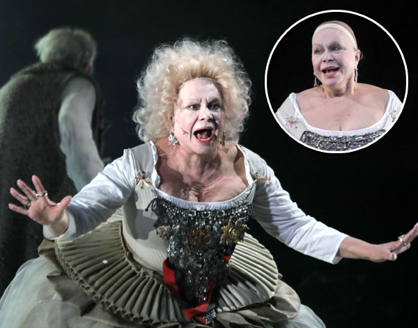 Ольга Богданова в образе Екатерины II