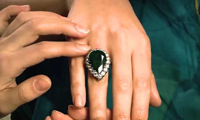 В «Великолепном веке» все наврали: как на самом деле одевались наложницы султана Сулеймана и существовало ли кольцо Хюррем