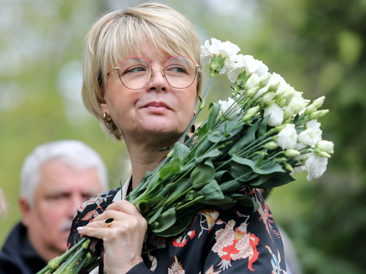 Юлия Меньшова