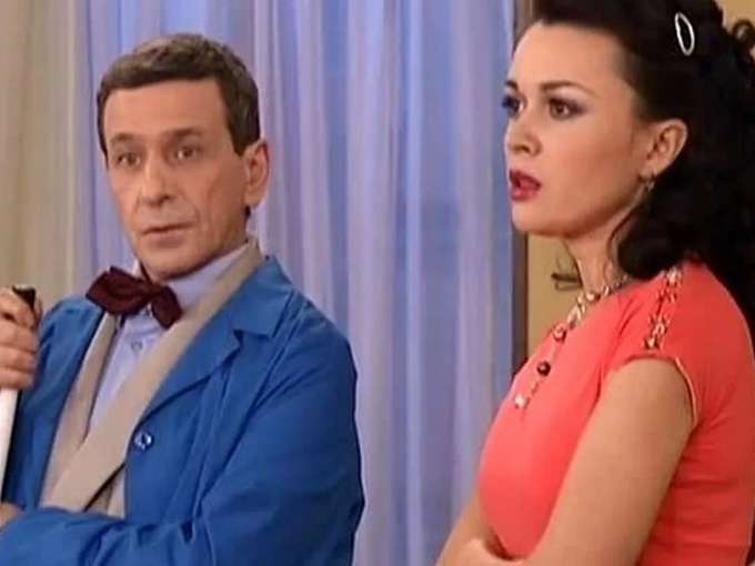 «Бедолага, отмучилась»: звезды скорбят по Анастасии Заворотнюк