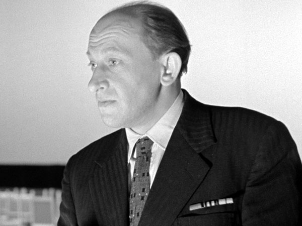 «Евстигнеев»