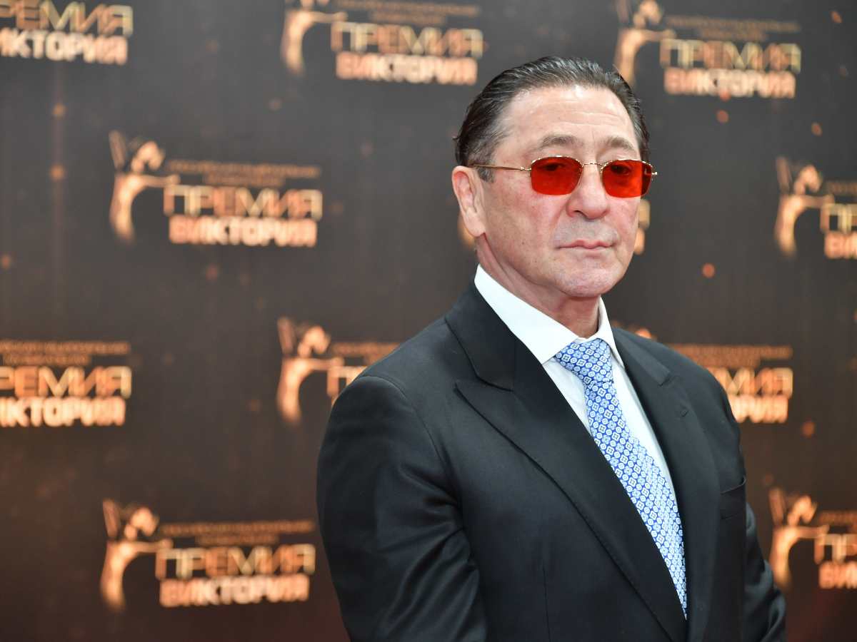 «Я просто хотел снимок на память»: Лепс жестко поставил на место юного поклонника прямо на концерте