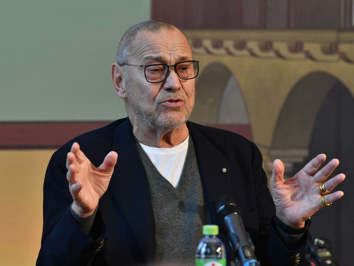 Андрей Кончаловский «Он был действительно жесток»: голливудская звезда Эмили Блант спустя 19 лет заговорила о работе с Кончаловским