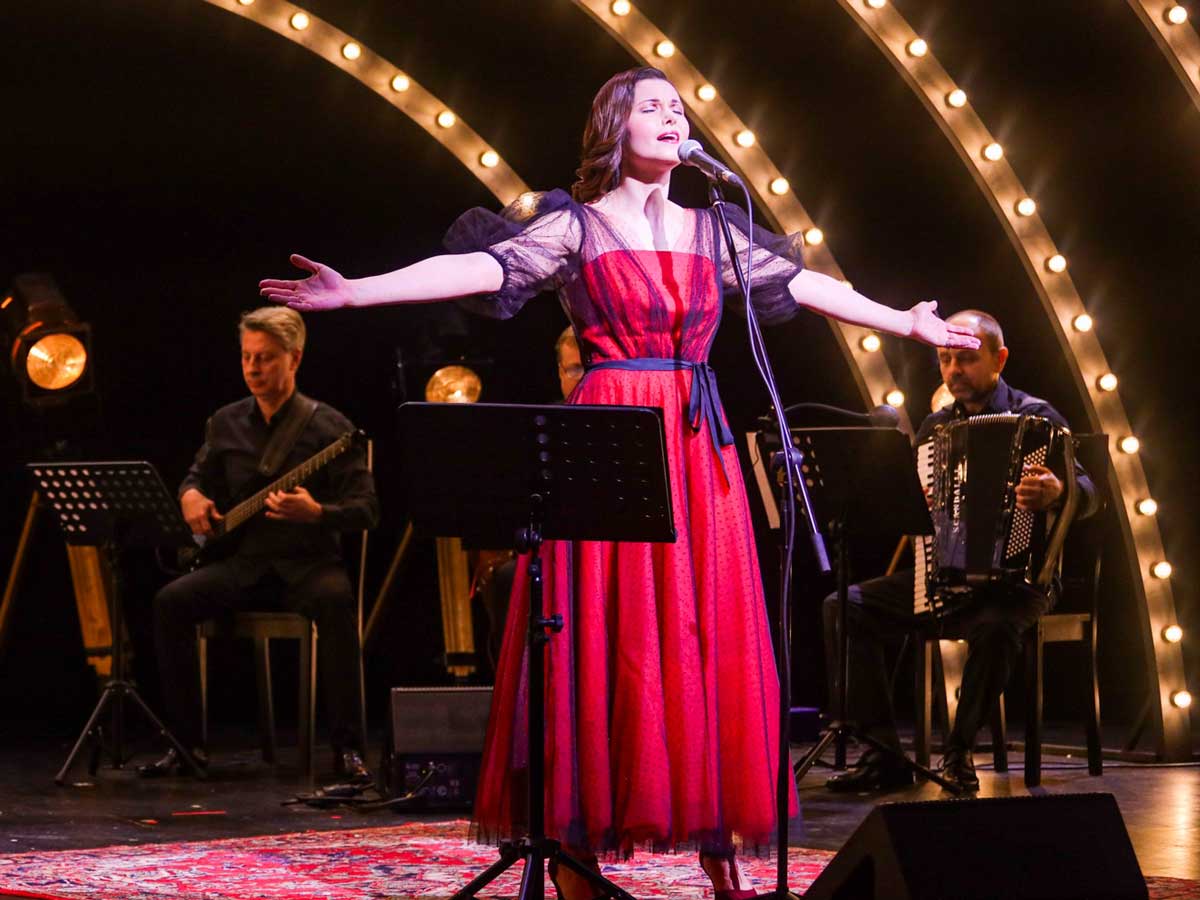 стендап-вечер-Александры-Урсуляк