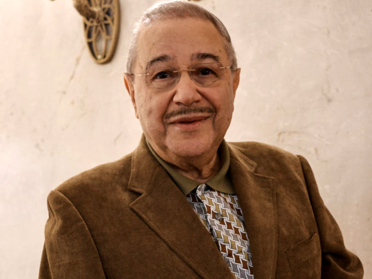 Евгений Петросян