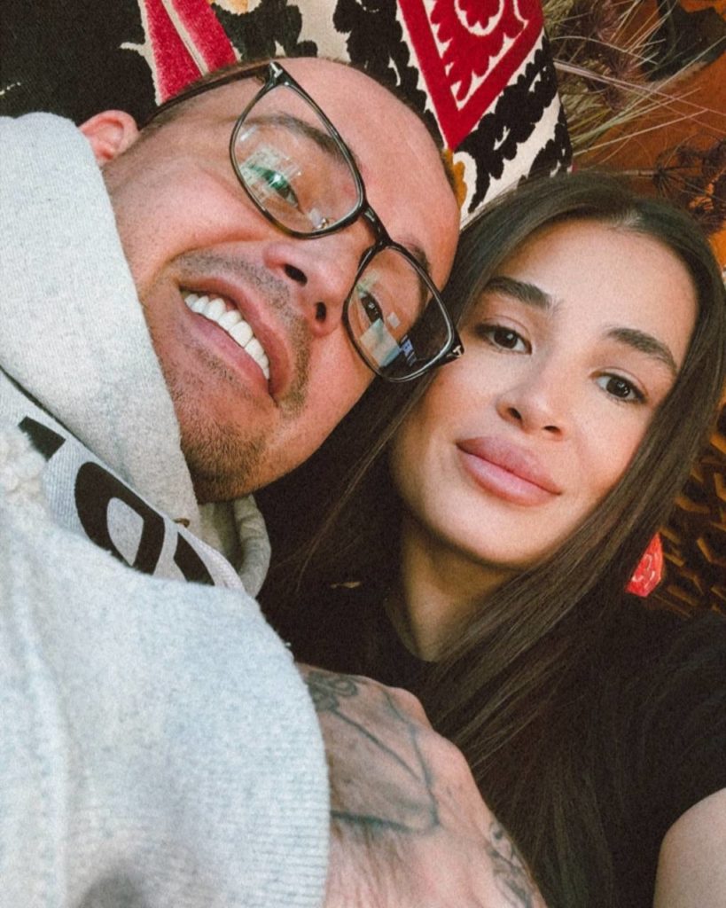 Гуф скоро женится: рэпер сделал предложение избраннице на концерте