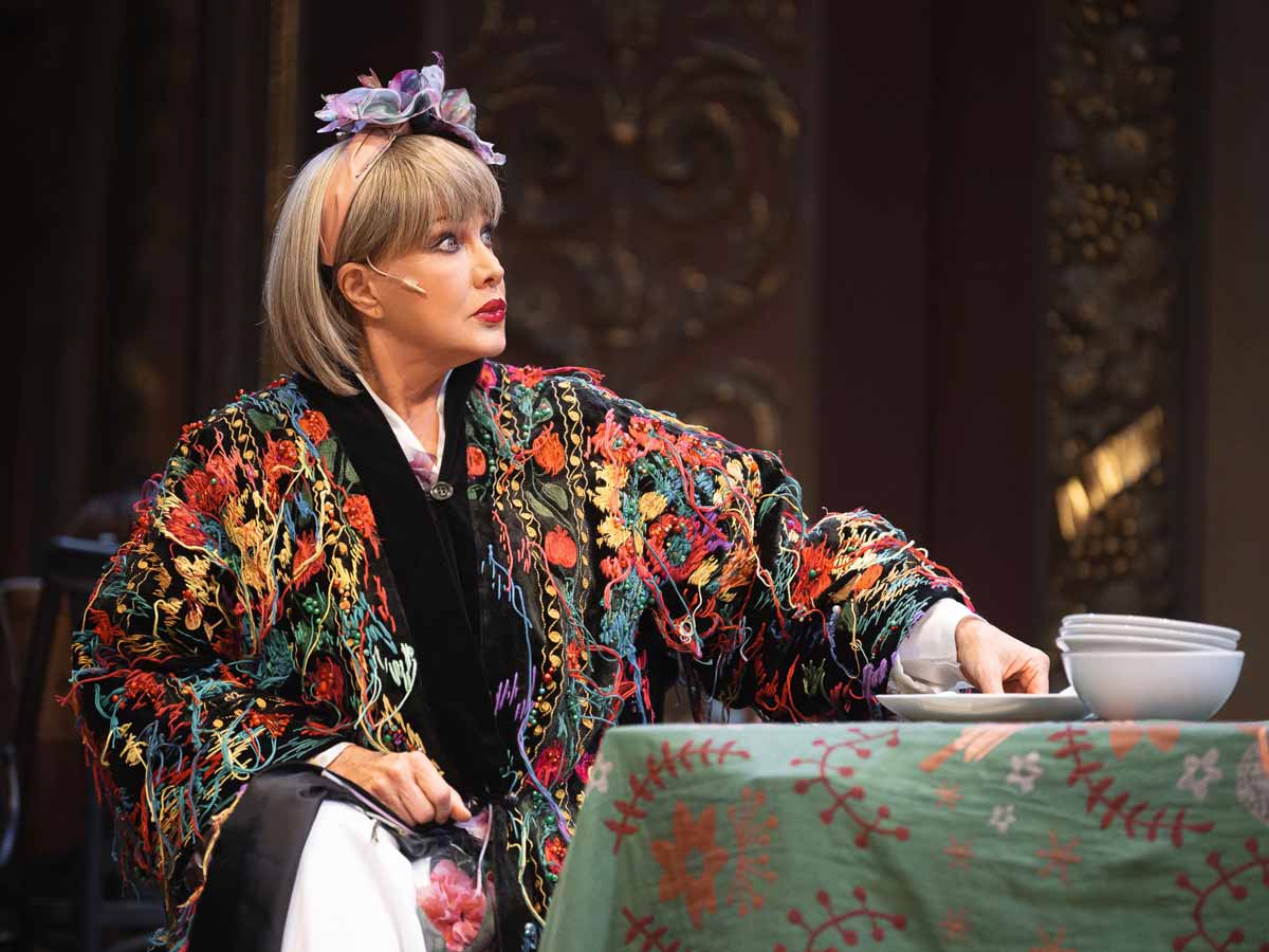 Семейный шкаф и его обитатели