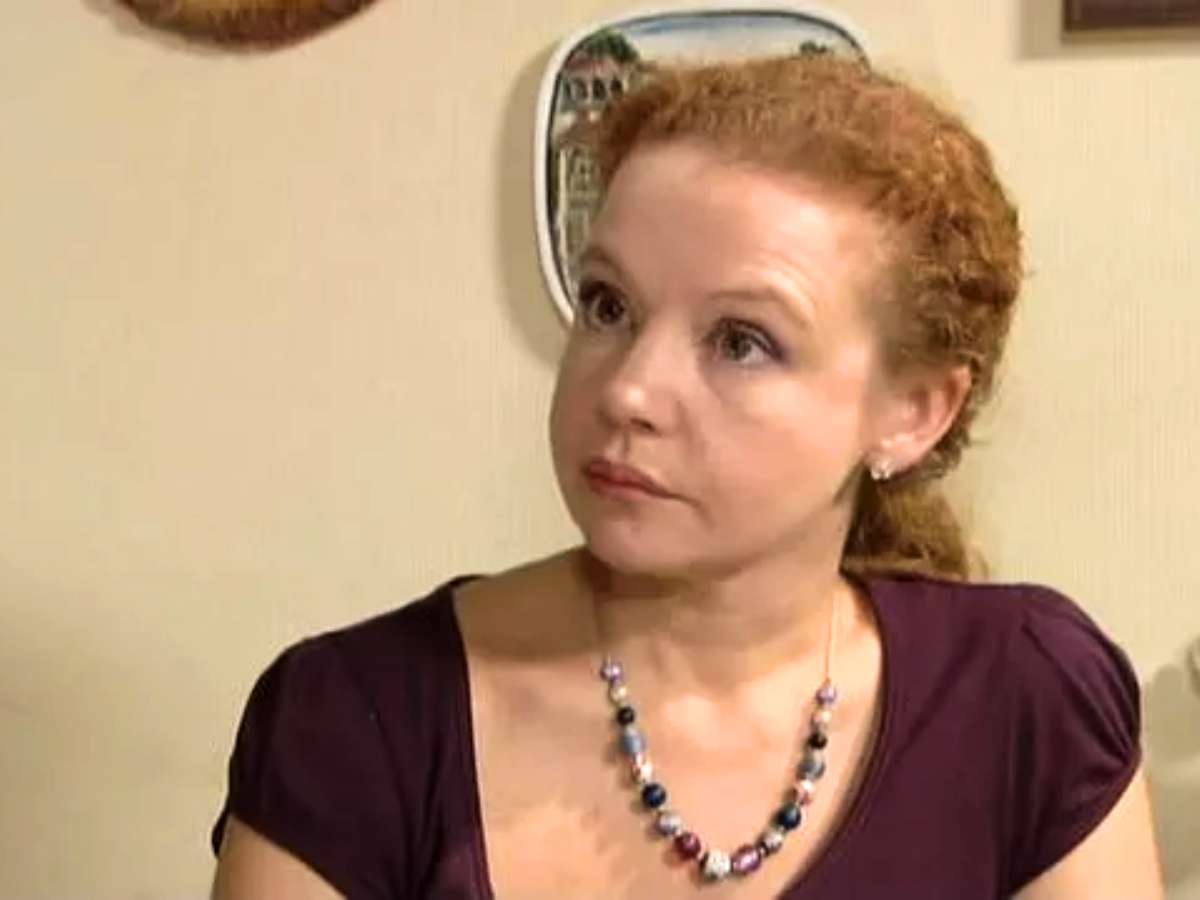 Татьяне Абрамовой из «Всегда говори „всегда“» — 50! Куда пропала и как сейчас выглядит актриса